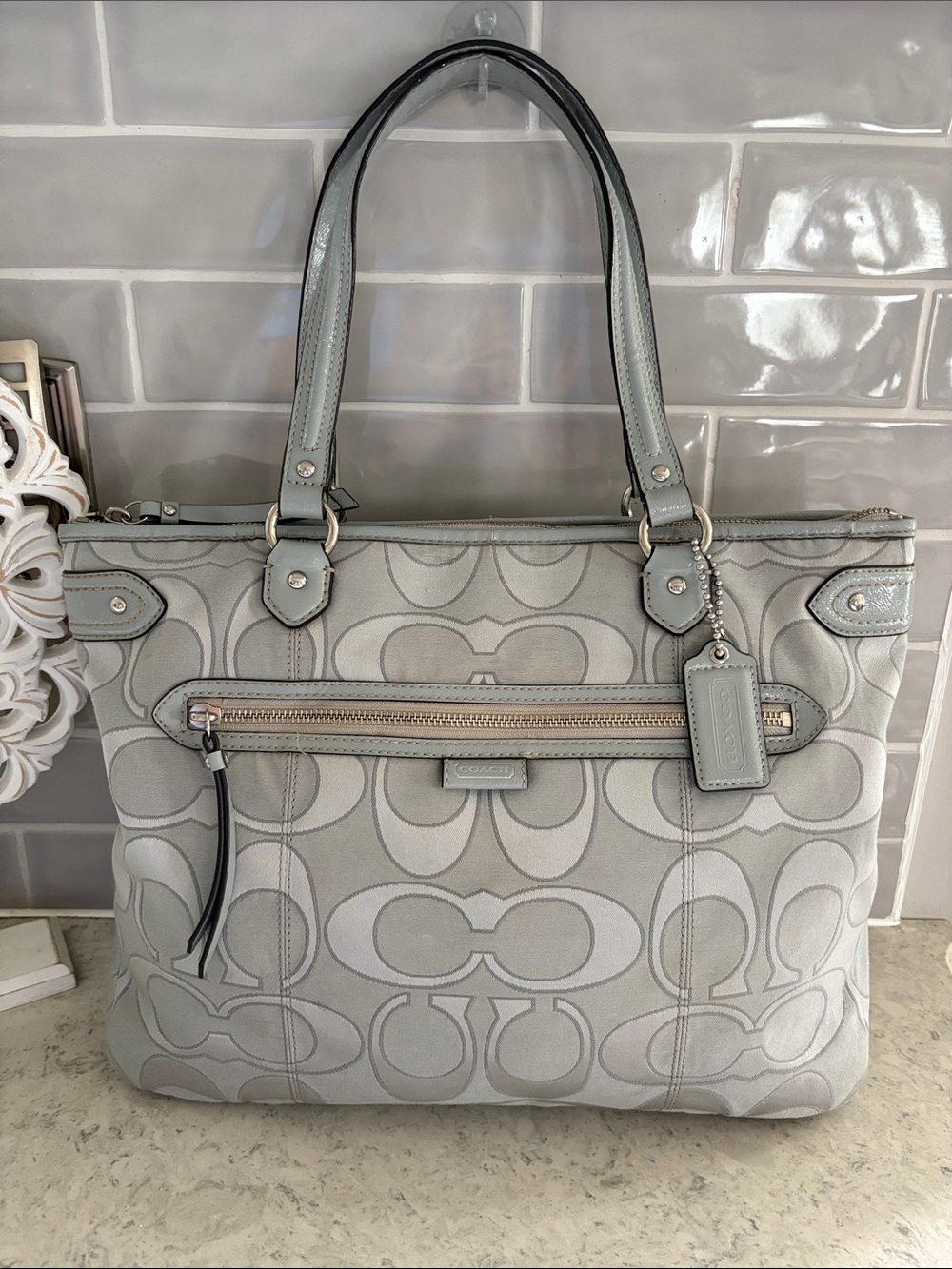 Coach 29307E Daisy Multi Signature Emma Tote Satchel Handbag Silver/Gray